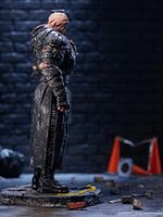Resident Evil Nemesis Statue/ Numskull