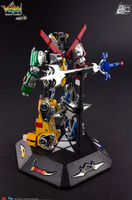 Voltron 40th Anniversary Gift Set with Light-Up Sound Base/ Toynami