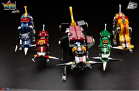 Voltron 40th Anniversary Gift Set with Light-Up Sound Base/ Toynami
