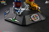 Voltron 40th Anniversary Gift Set with Light-Up Sound Base/ Toynami