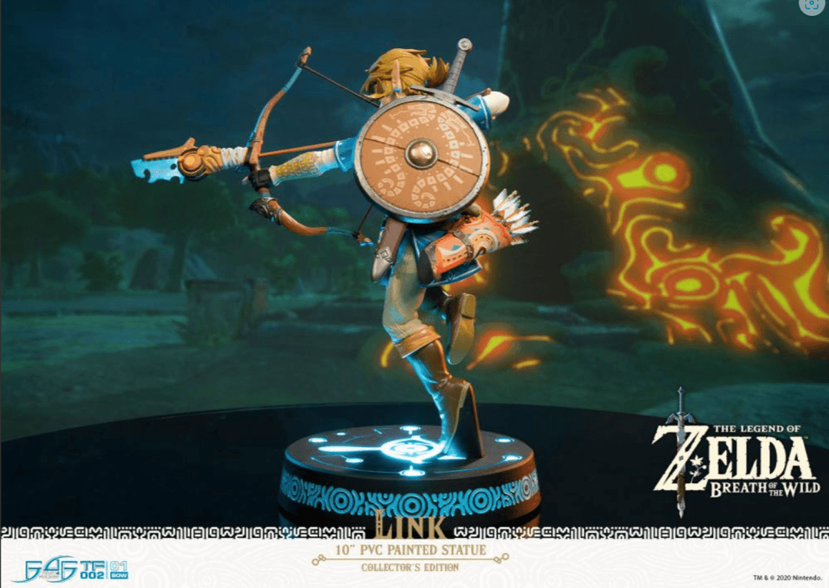 The Legend of Zelda Breath of the Wild Link Collector's Edition Statu
